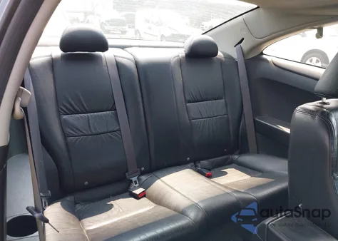 2006 Honda Accord 3.0 Ex z USA, uszkodzony, nr VIN 1HGCM82646A010388